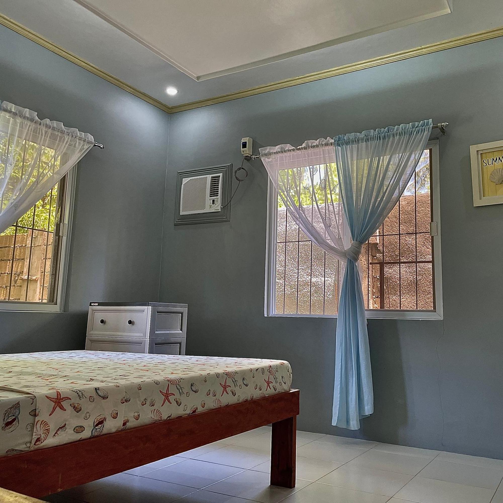Sabas Beach And Campsite Siquijor Chambre photo
